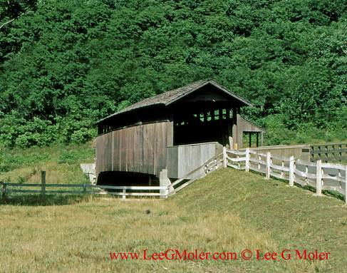 09Covered bridge Penn2.jpg